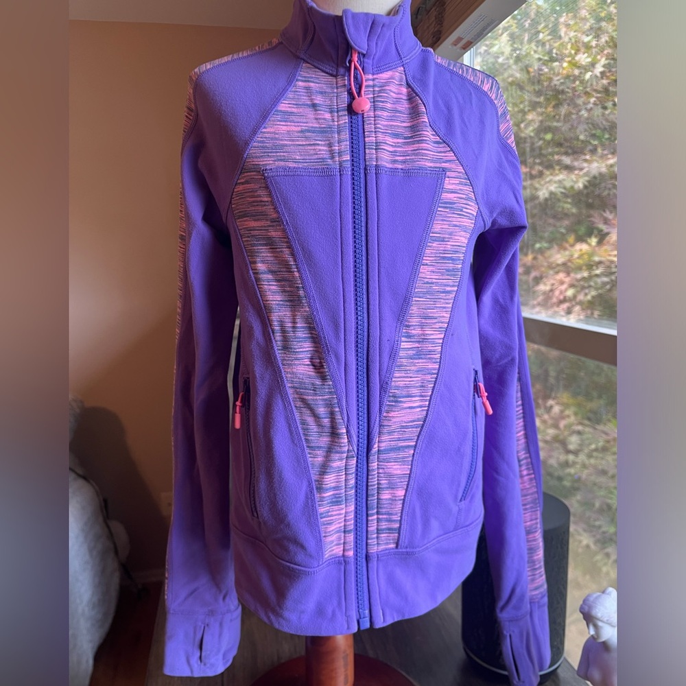 Ivivva by Lululemon Jacket bright Purple and pink size 8 💜